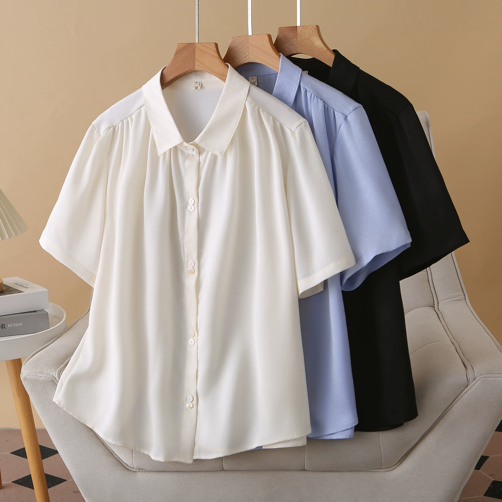 Летняя атласная рубашка 2025 года, с короткими рукавами, больших размеров, женский элегантный кардиган, рубашка из ледяного шелка, универсальный топ 151