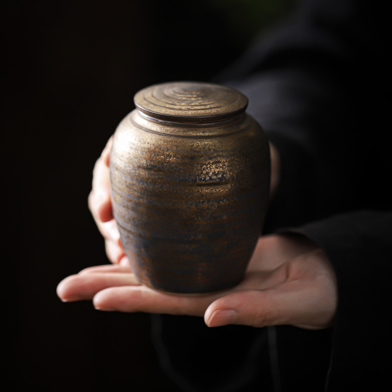 Vintage tea tin gilded ceramic small tea storage tin creative tea sealing storage tin tea awakening tea tin portable 