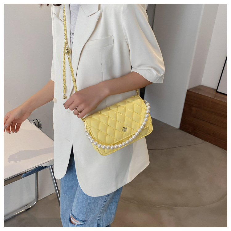 Fashion Pearl Chain Rhombus Embroidery Thread Messenger Small Square Bag Wholesale display picture 30