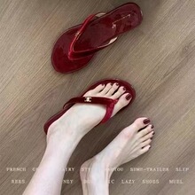 �¿�����\�ڛ�ЬŮ2026�ļ��r�аٴ���Ь�⴩�¿��n�����e������