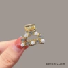 Q2-10# Small Crescent Pearl Rhinestone 2.5CM