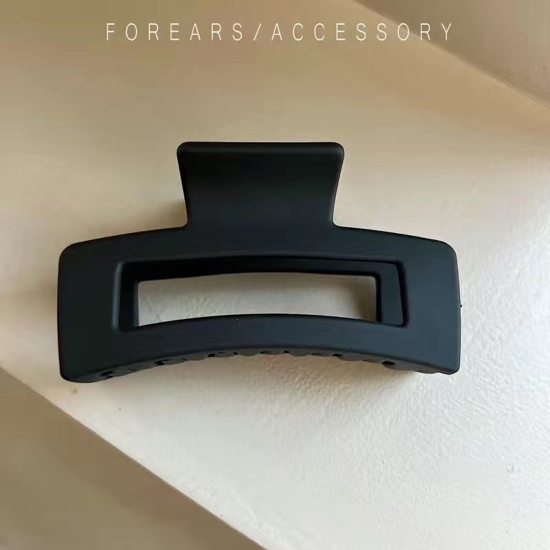 新しいヘアクリップ、大きなスクエアレターグリップ、ファッショナブルなヘアアクセサリー、卸売シャーククリップ、工場直販、幾何学的要素