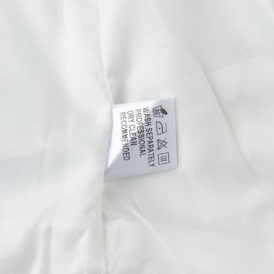 Bộ vest nữ áo gile cổ V cài khuy một hàng kèm quần short ống thẳng — Màu trắng, Màu xám, Màu đen (thêm mới) chi tiết 36