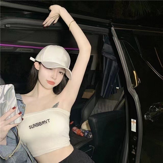 Summer Trendy Slim-Fit Bustier Top for Women with Embroidered Letters, Suitable for Layering or Outerwear, Featuring an Exposed Midriff, in an Instagram Style