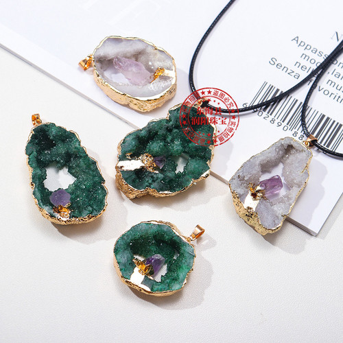 Wholesale agate hole pendant, natural crystal hollow hole slice necklace, inlaid amethyst gold gilt edge pendant