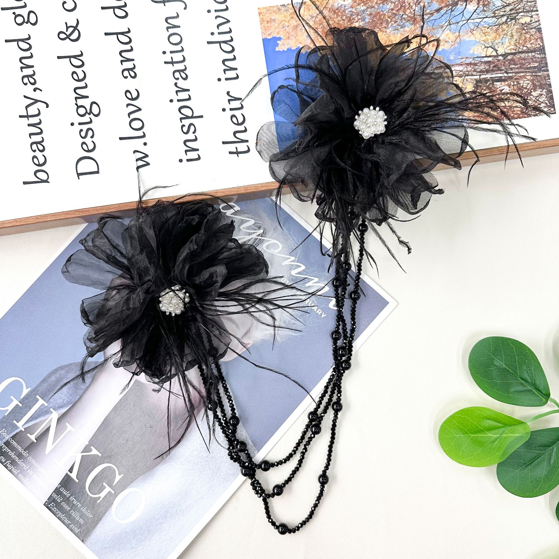 Retro estilo negro malla plumas flores cuentas cadena de joyas de cabello fiesta joyas de cabello ventanas accesorios de ropa