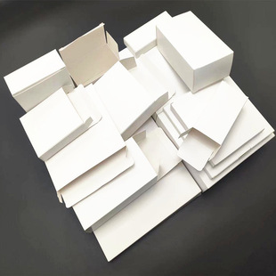 �׿�����ͨ�ð�ɫС���ж������b��С�׺м�ӡlogo�YƷ�׺����ռ{