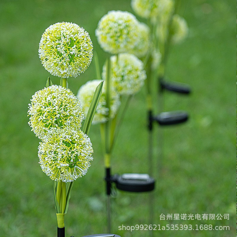 따뜻한 색상의 태양광 3등 민들레 램프 1~5개