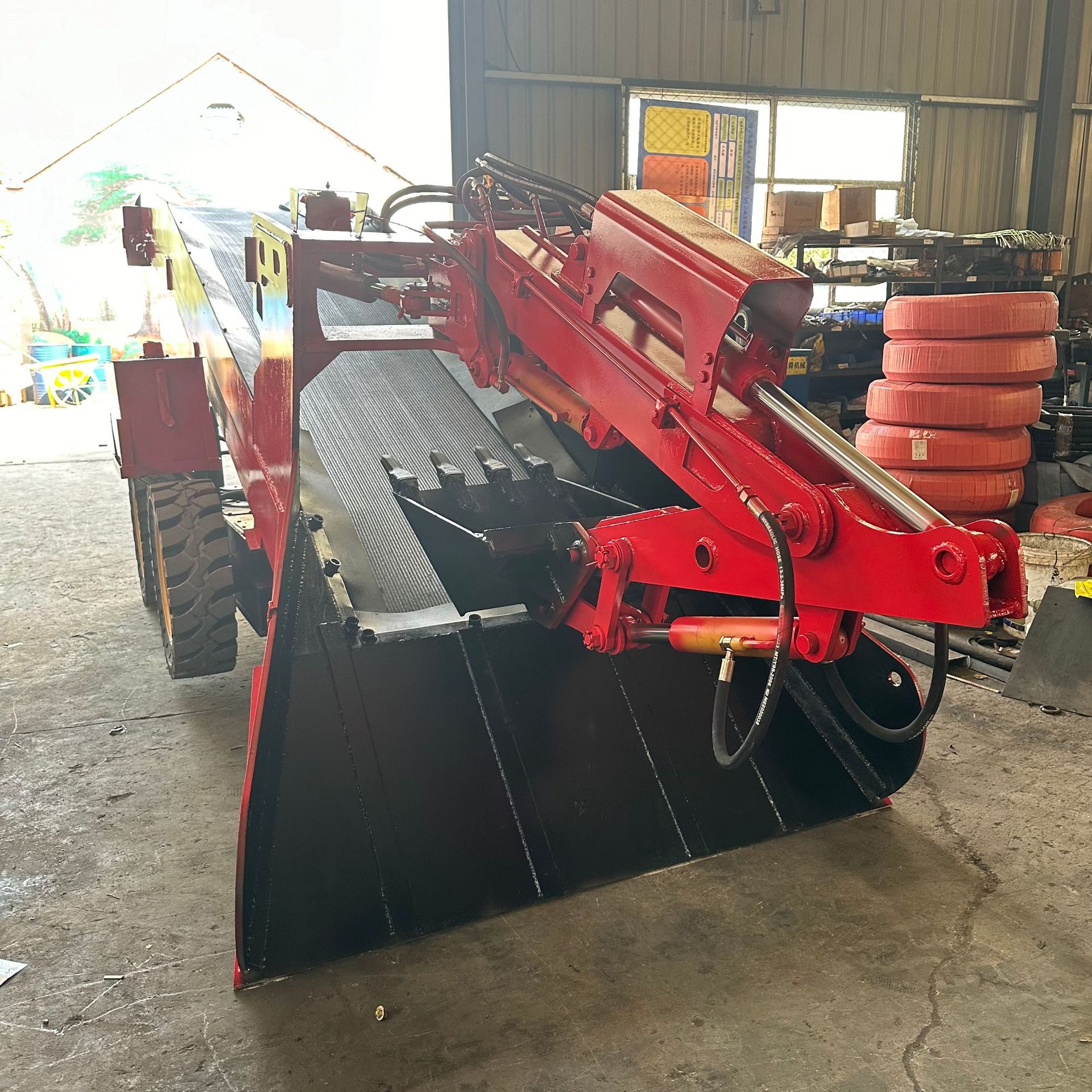 温建刮渣机 履带扒渣机矿用轮式60型渣料扒装机厂家耙渣机厂家