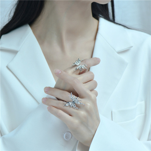 Liquid biochemical butterfly ring S925 sterling silver Seiko exaggerated streamline ring Korean original single style ring wholesale