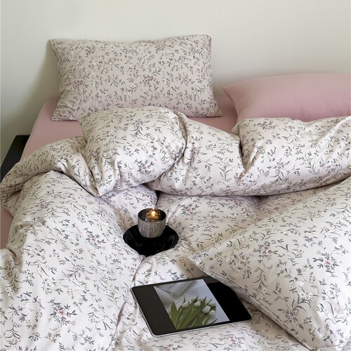 Infant knitted cotton four-piece set, close-fitting Tianzhu cotton small floral print quilt cover, soft and breathable bedding