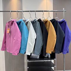 王炸牛货 科技三防面料 立体剪裁 8色可选 户外男女连帽软壳外套