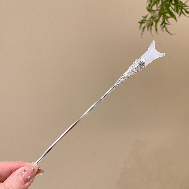 Puesto callejero Hanfu tocado de metal horquilla de pelo nuevo estilo chino femenino estilo antiguo paso a paso accesorios para el cabello borla horquilla al por mayor