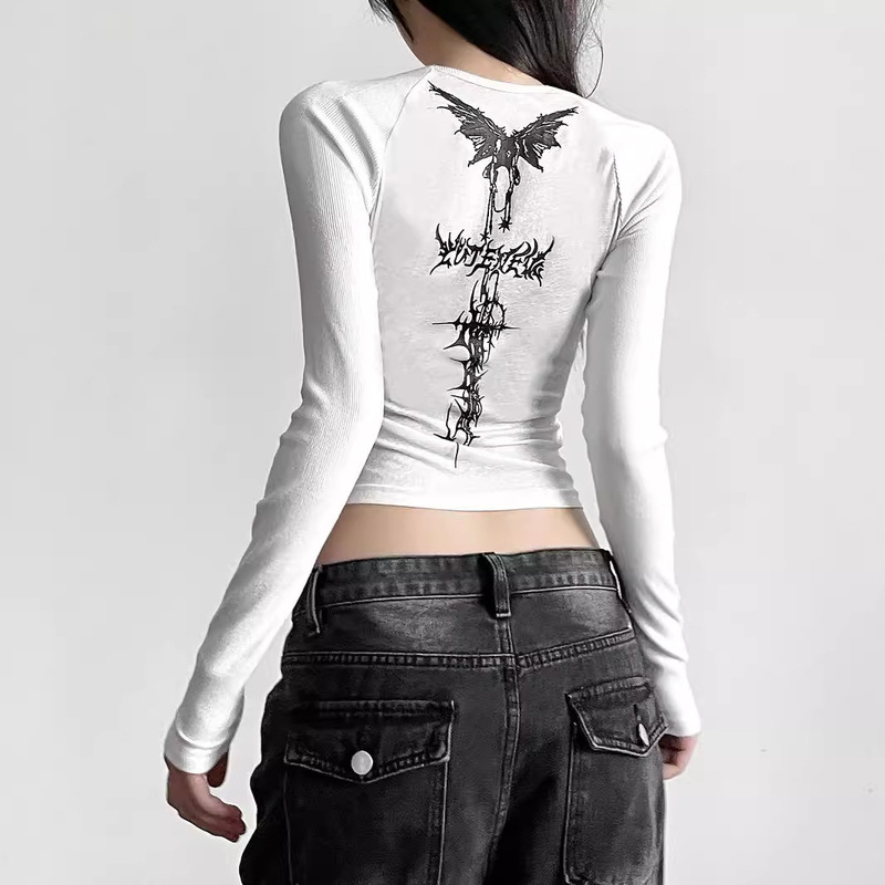 Personalized printed long sleeve short base T-shirt women's spring and autumn Korean style ins slim fit slim front shoulder base coat wholesale
