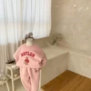 Розовый