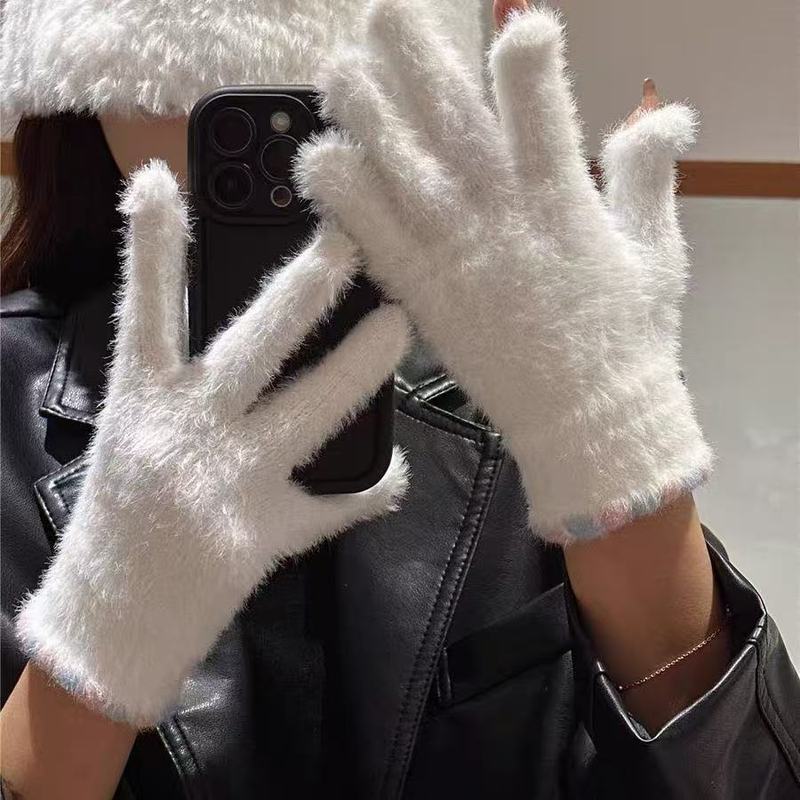 可爱彩色小糖豆毛绒手套女可触屏分指冬季保暖加厚防寒骑行学生潮|undefined