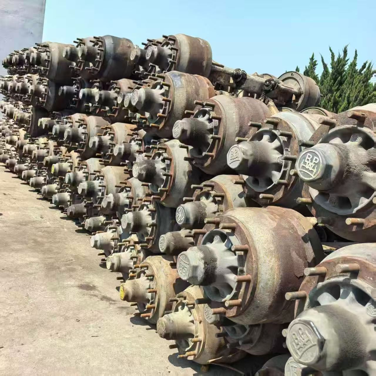 Used Car Parts, Trailer Axle Parts, Second-Hand Car Axles, Second-Hand Trailer Axles, Export