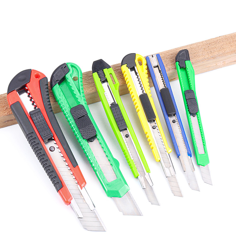 工业美工刀美术生多用途重型裁纸刀片手工刀大号壁纸刀架墙纸刀片