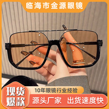 严选爆款2025款墨镜女款高级感太阳镜防紫外线超轻遮阳镜开车专用