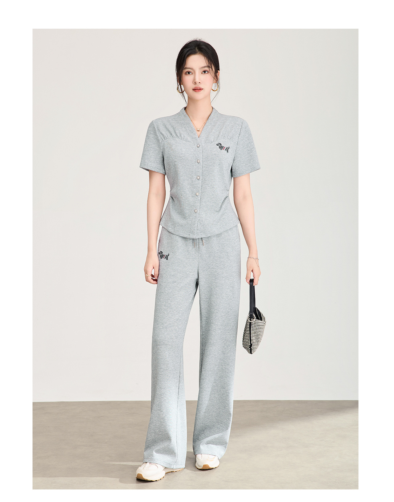 Bộ thể thao nữ mùa hè áo thun cổ tròn tay ngắn + quần ống rộng cao cấp — màu xanh navy chi tiết 16