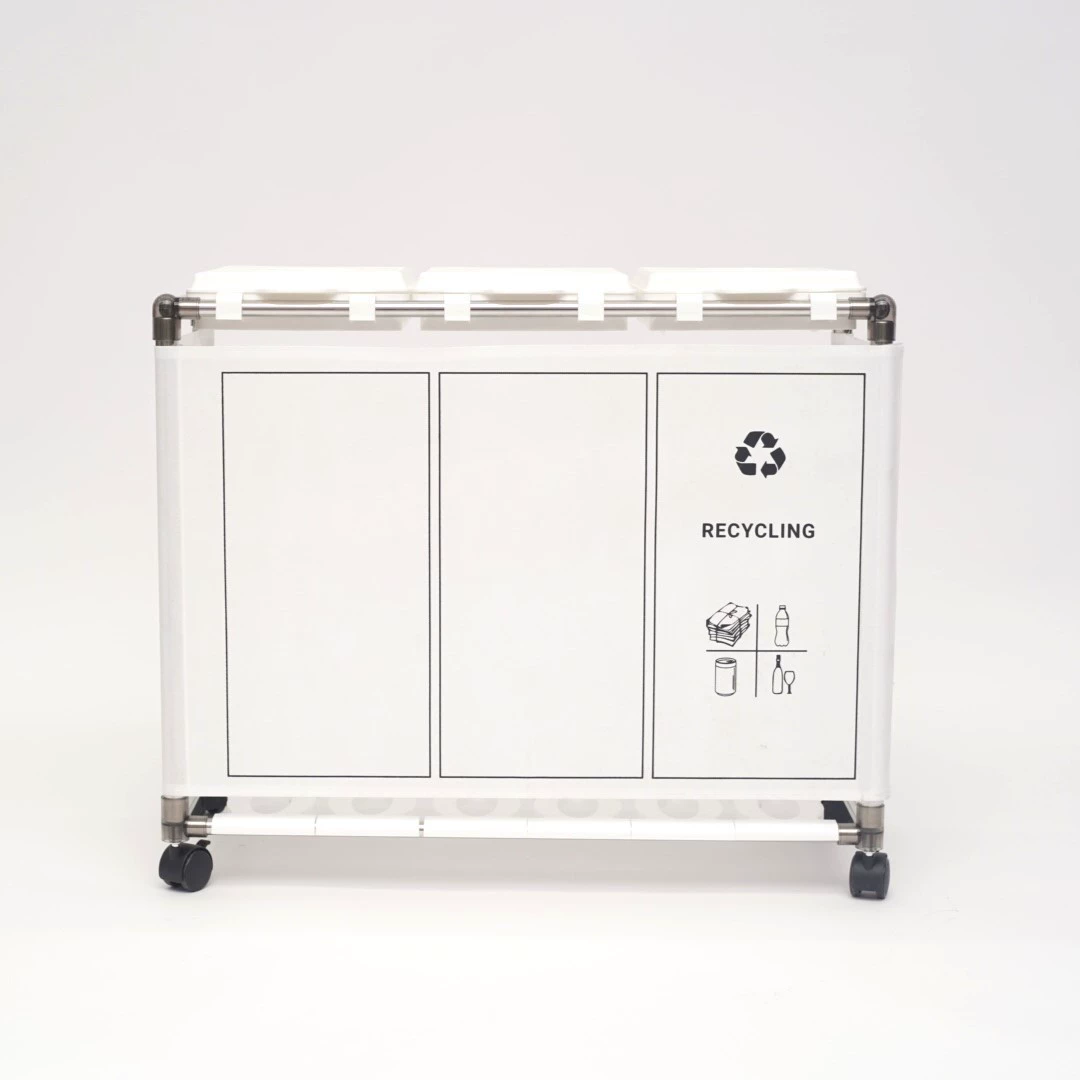 Capacious garbage can for home use stainless steel