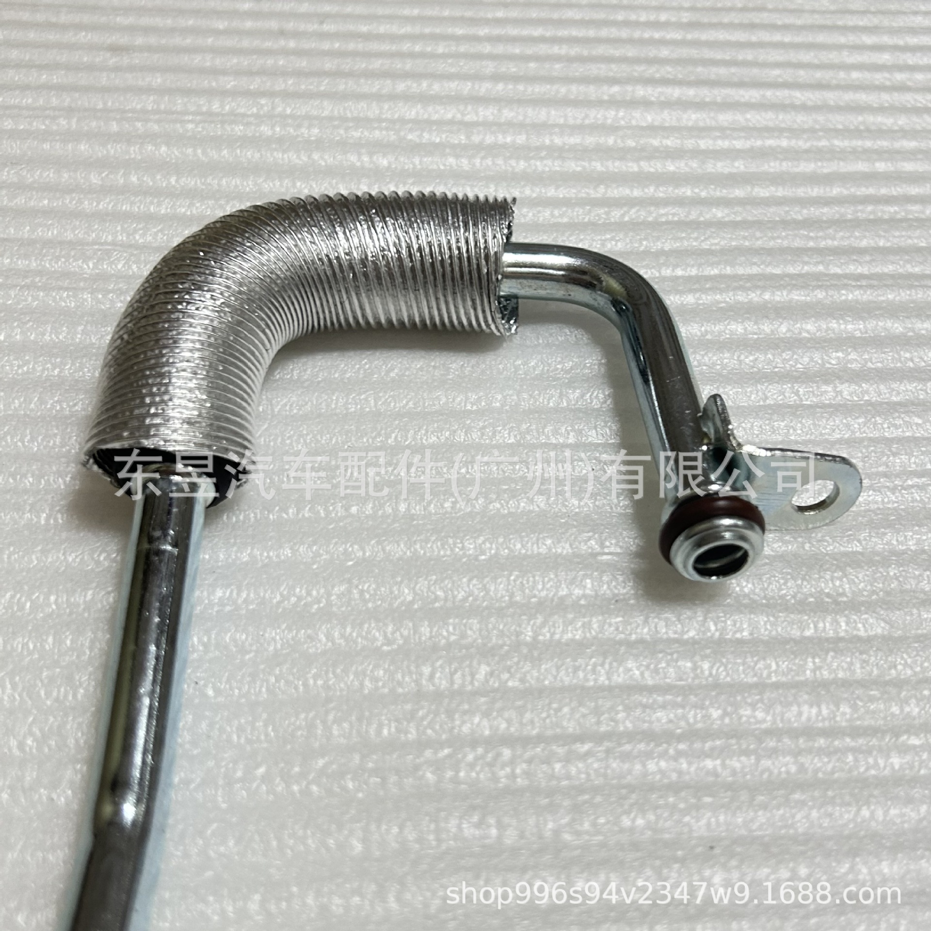 Suitable for Mercedes-Benz M274 Engine Turbocharger Water Pipe, Water Inlet Pipe 2742030002 2742031100