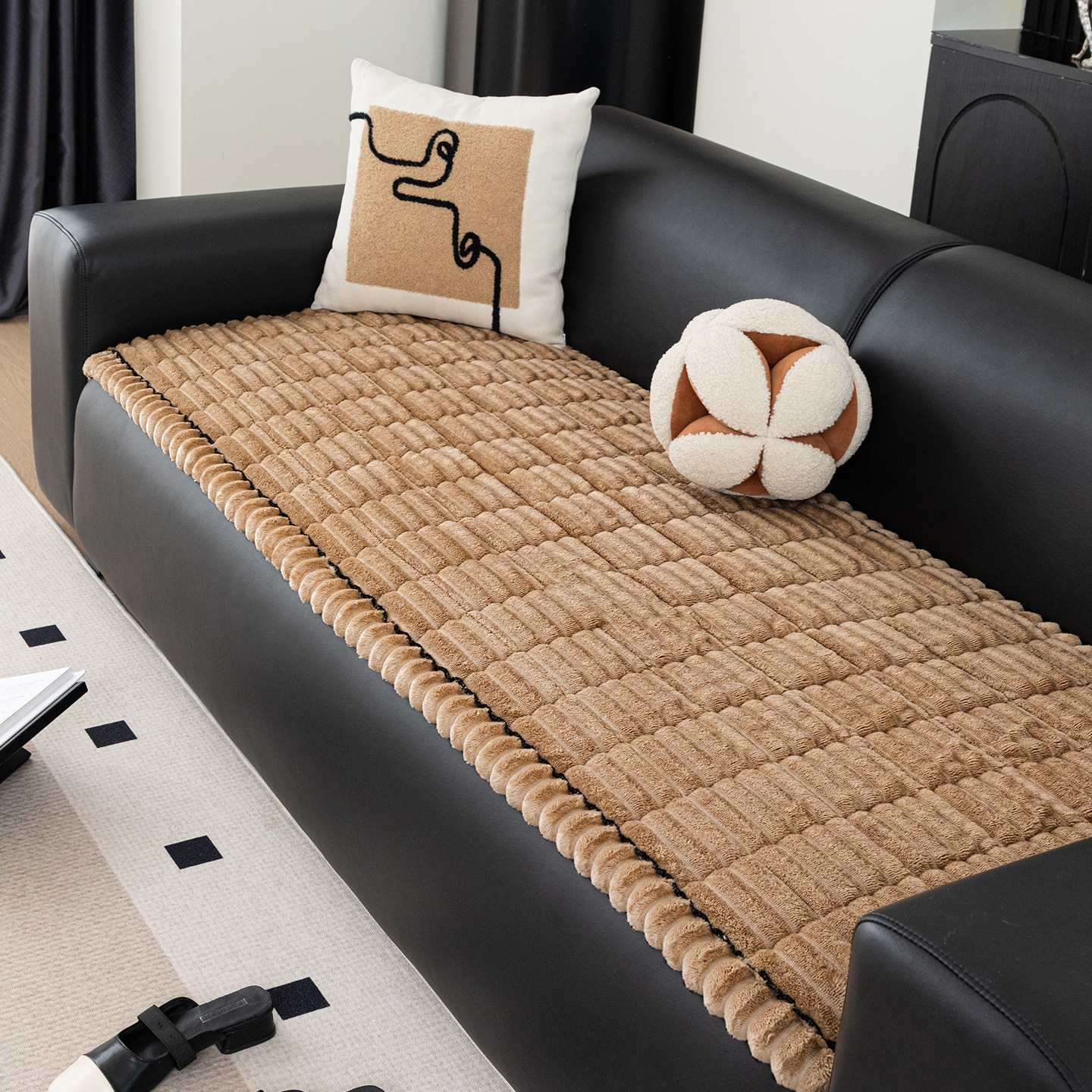 Almohadilla de sofá de terciopelo de sueño - color café claro