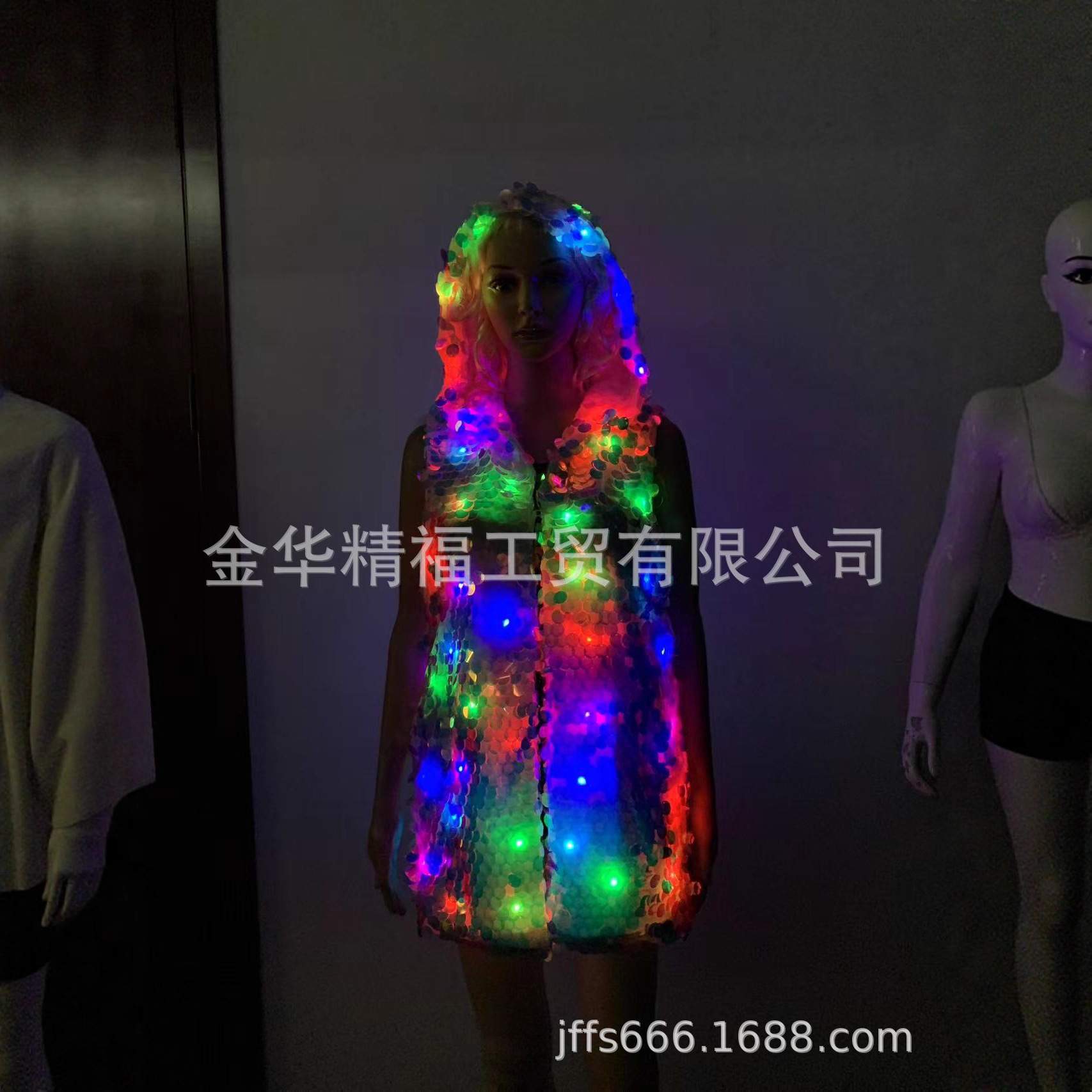 发光衣服外套亚马逊LED发光表演网红连帽亮片服女装夜店同款马甲
