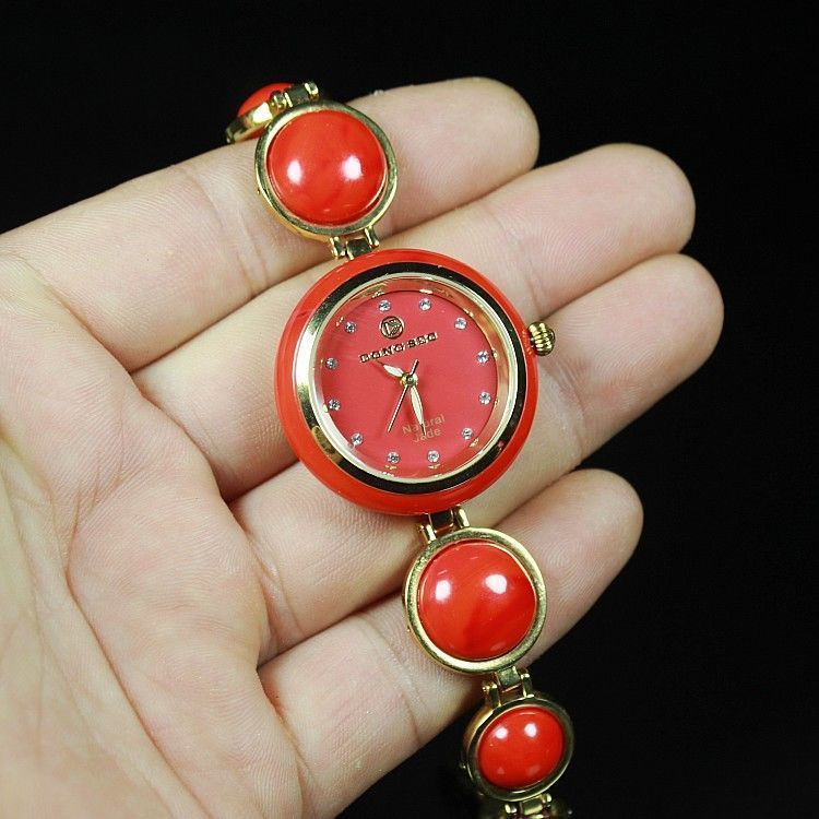 新疆玉石四川保山南红色镶嵌女士手链款电子石英腕表 时尚腕表