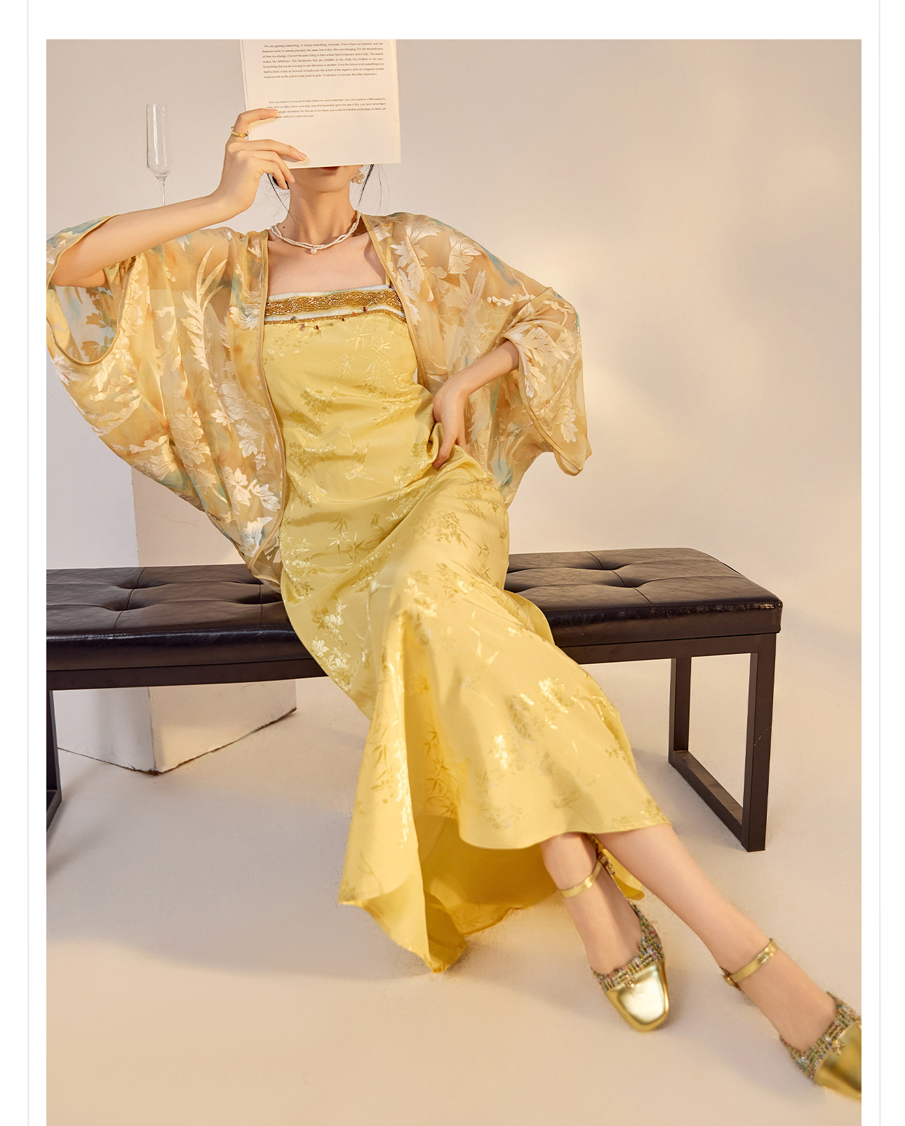 Bộ áo khoác cardigan thêu và váy hai dây phong cách retro mùa hè — Áo vàng chanh, Váy hai dây chi tiết 3