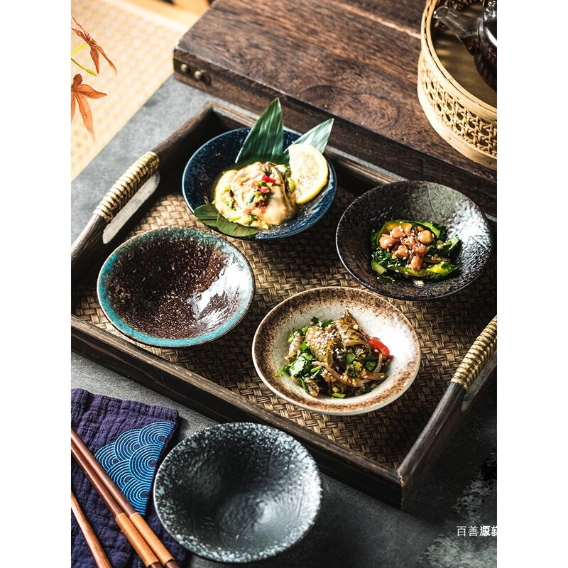 New trumpet-shaped small bowl, personalized and unique ceramic bowl for shops and restaurants, sauce bowl, seasoning bowl, snack dish New trumpet-shaped small bowl, personalized and unique ceramic bowl for shops and restaurants, sauce bowl, seasoning bowl, snack dish
