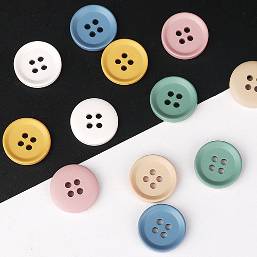 Simple resin buttons for children's clothing, round shirt buttons, women's sweater, open coat buttons, trench coat and coat buttons