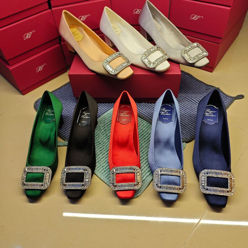 High-Quality Rv Rhinestone Square Buckle Chunky Heel Single Shoe, Mid-Heel Silk Satin High-Heeled Shoes, Women's Wedding Shoes with Genuine Leather Soles