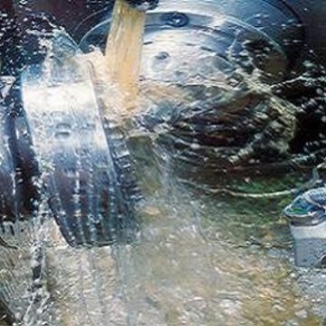 厂家直销 永真牌YZ208 微乳化切削油 价格优惠质量保证|ru