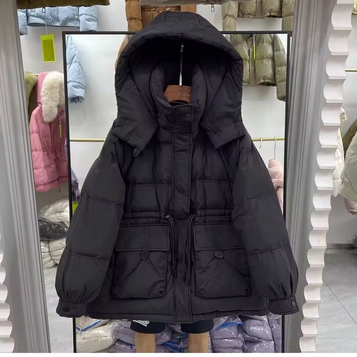 2025 New Winter Mid-Length down Jacket for Women, Waist Slimming Look, Fashionable Drawstring Small Duck down Jacket Black