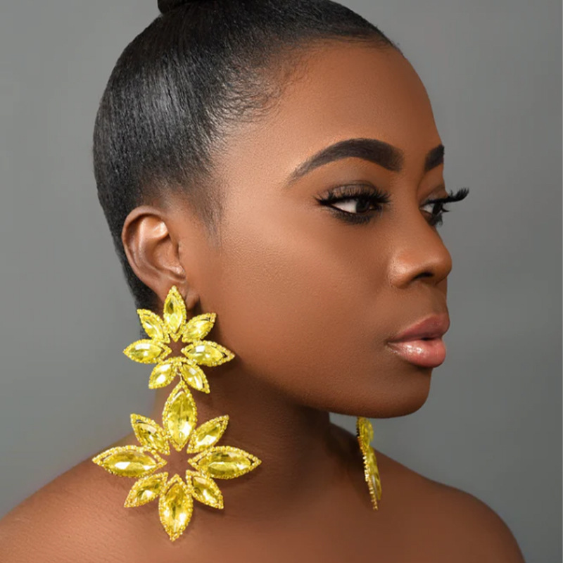 Retro Flower Rhinestone Drop Earrings Crystal Earrings 1 Pair