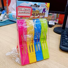 メーカー直販の4つのプラスチックが防風クリップ卸売りの2元店のソースに挟まれている