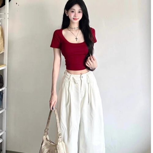 Red U-neck Short Sleeve Square Shoulder T-shirt for Women 2025 Summer Simple Hot Girl Fashion Fitted Slimming Short Top