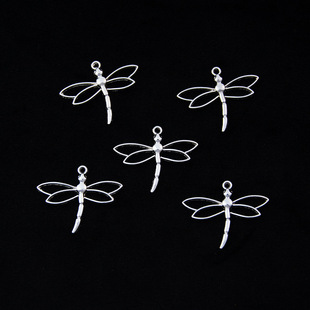 DIY Retro Alloy Insect Series Jewelry Accessories Small Dragonfly Handmade Pendant Manufacturer Wholesale Direct Supply
