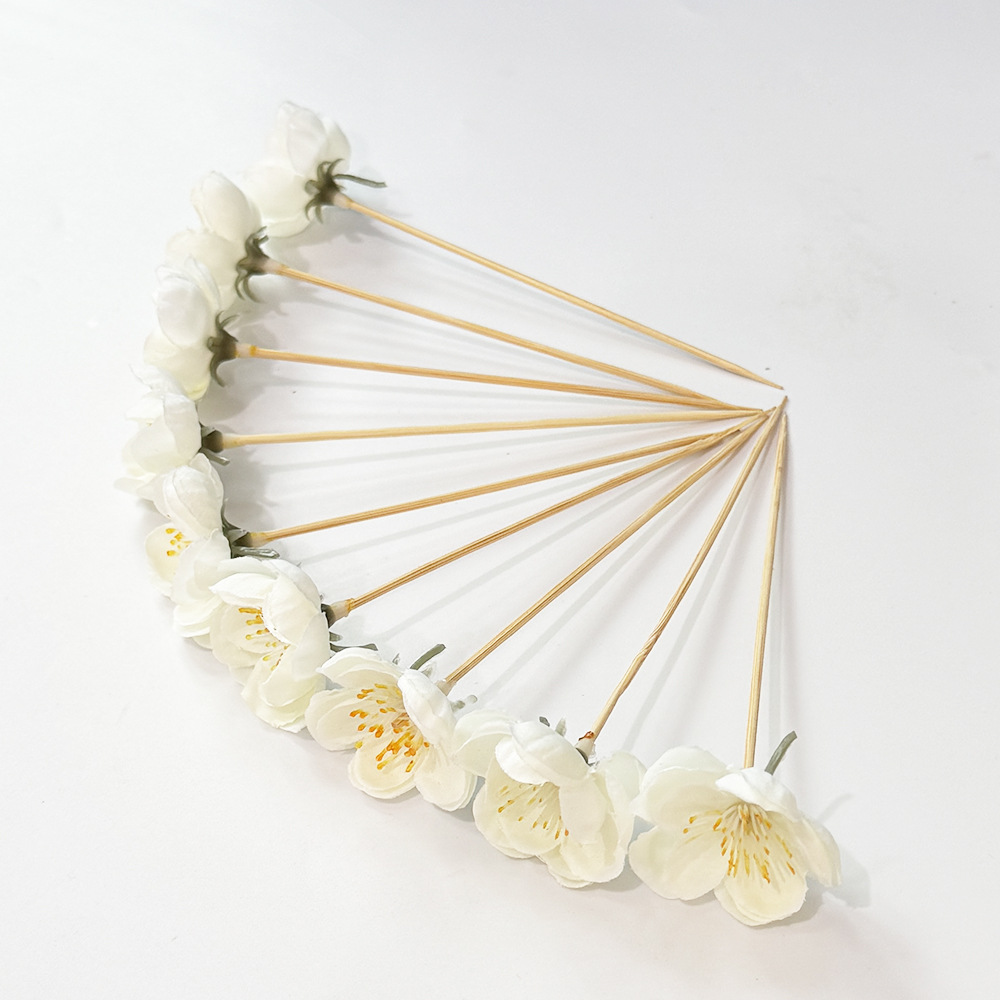 Simulación creativa Plum Blossom Peach Blossom Pear Flower Signo Decoración de platos fríos Firma de inserción Signo de frutas desechable Plato de frutas Decoración de postres