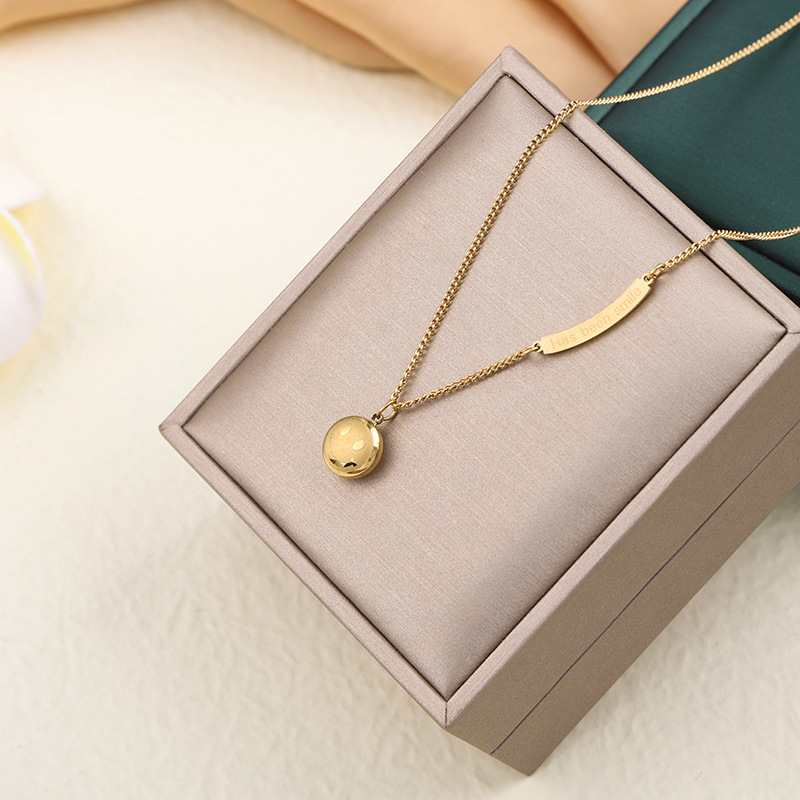 Fashion Smiley Face Titanium Steel Necklace 1 Piece