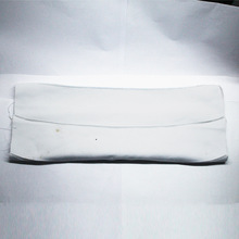 POLO�Ứ���I ��ɫ��T���r�bУ���\�ӷ��l����ڙM�C�ݼy