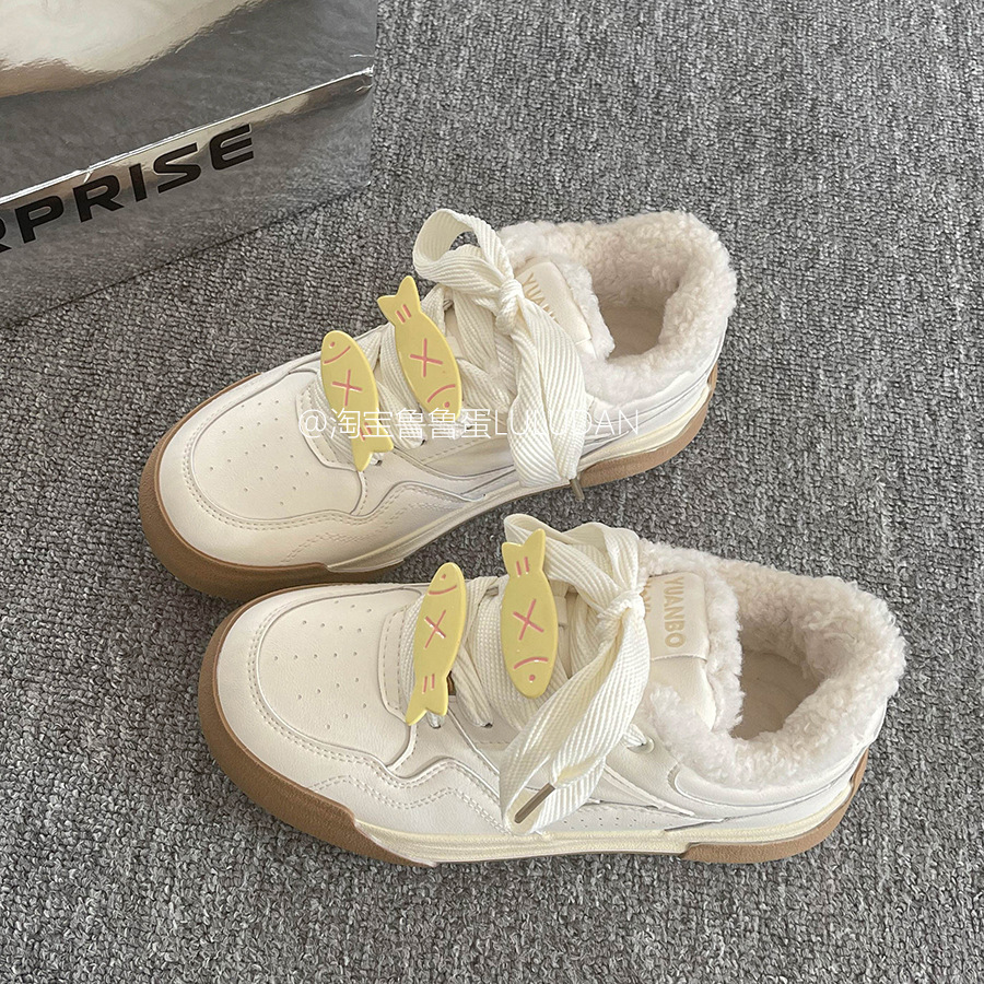 SADISA campus de viento de fondo grueso zapatos blancos para estudiantes zapatos casuales para mujeres 2025 nuevos zapatos de pan de invierno para mujeres