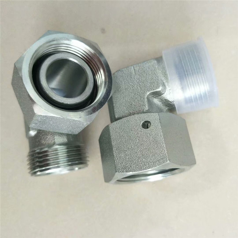 厂家批发供应 定 制多 过渡接头 油管过度接头 三通压夜过度接头