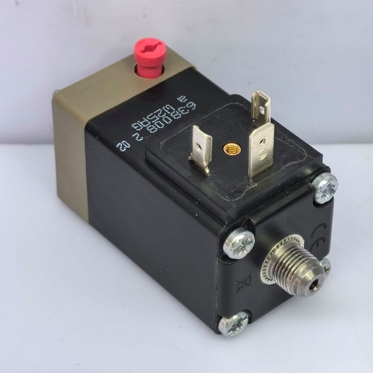 VE13-ESP012C2 # Parker派克气动阀气动元件，全新库存