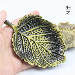 Shengzhi Manufacturer Kung Fu Tea Tea Set Accessories Creative Ladybug Maple Leaf Tea Coaster Zinc Alloy Sauce Metal Tea Coaster