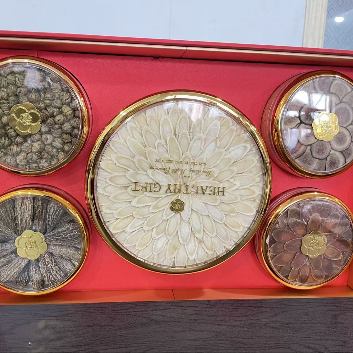 Laicai Five Herb Gift Box 500g Changbai Mountain Red Ginseng Slices Morel Mushroom Dendrobium Astragalus Deer Antler Culinary Set specifications