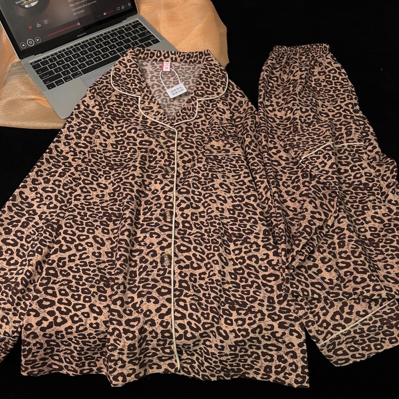 Spring and autumn plus-size pure cotton gauze pajamas for women, brown leopard print, long-sleeved, long-pants, home wear, can be worn outside, two-piece set Spring and autumn plus-size pure cotton gauze pajamas for women, brown leopard print, long-sleeved, long-pants, home wear, can be worn outside, two-piece set