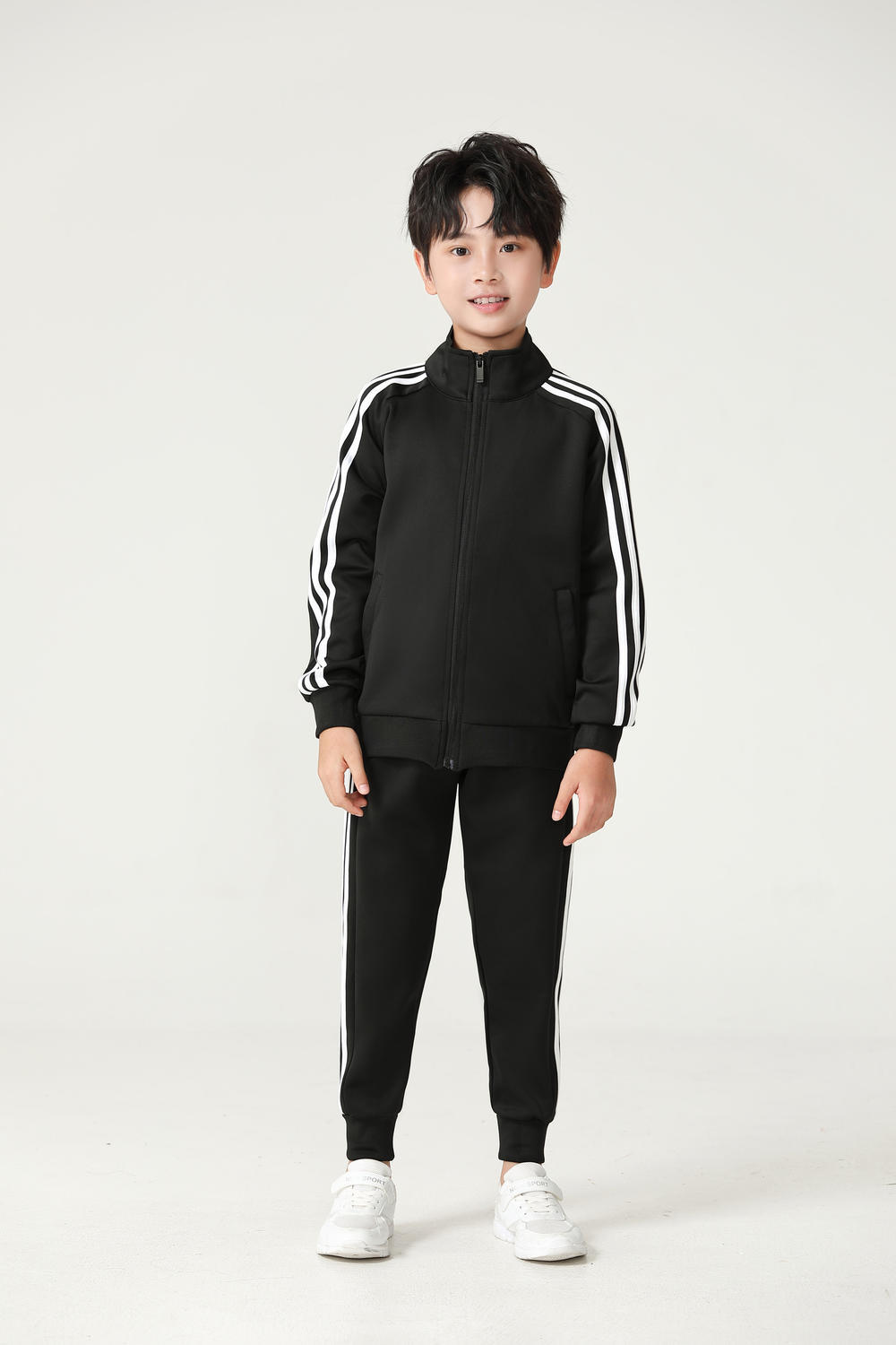 2025 nuevo juego de dos piezas de camiseta de verano camiseta de entrenamiento de fútbol rápido secado aire de baloncesto cómodas mangas cortas