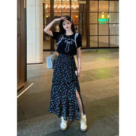 2025夏装胖妹妹大码女洋气印花收腰性感露肩开叉减龄连衣裙